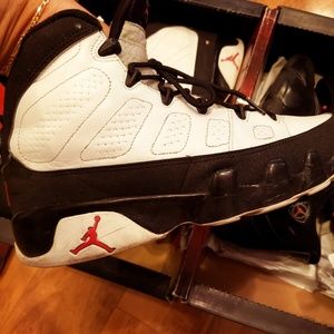 Air Jordan 9 Countdown Pack
